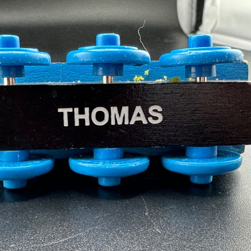 Thomas the Tank Engine Wooden Railway Train 2002 Gullane Blue No 1 Magnetic Toy - Picture 6 of 15